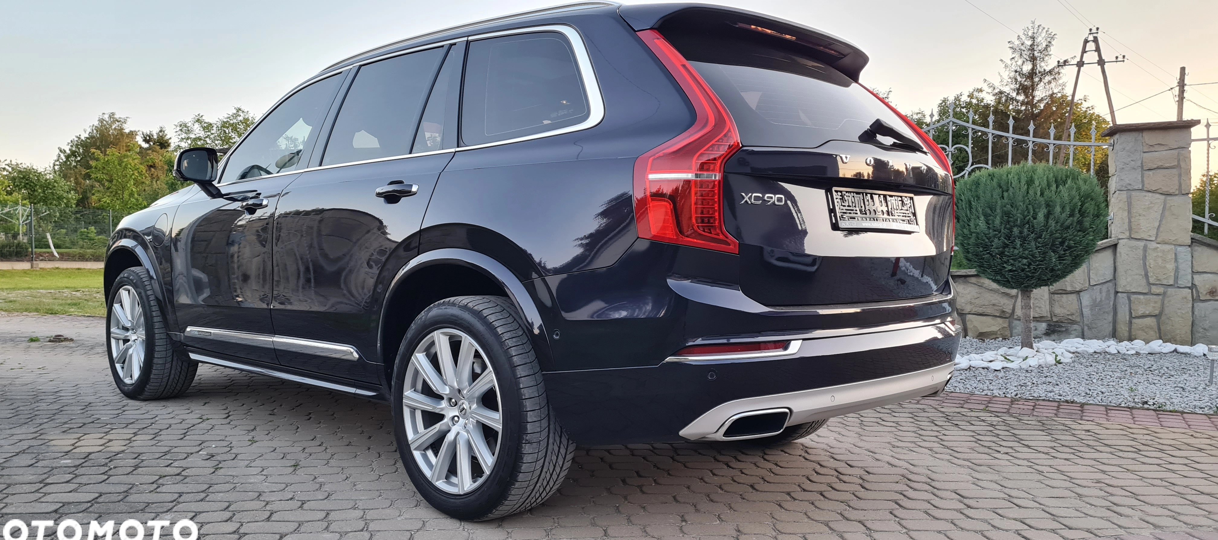 Volvo XC 90 cena 129900 przebieg: 204000, rok produkcji 2017 z Szczecinek małe 781